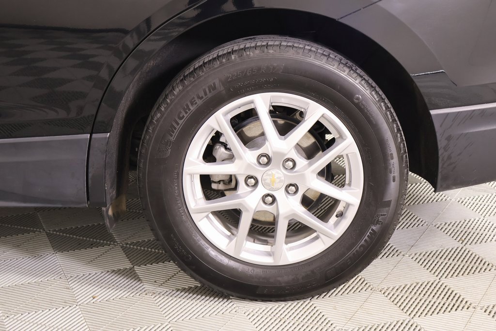 Used 2024 Chevrolet Equinox LT image 18