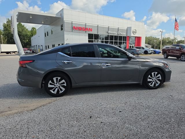 Certified 2025 Nissan Altima 2.5 S FWD image 9