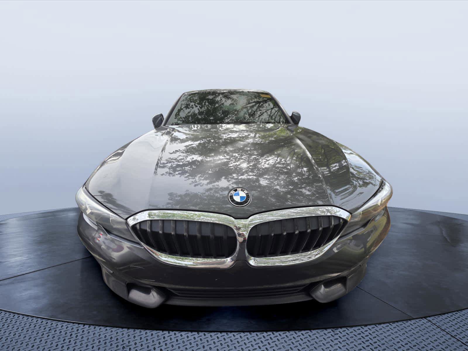 Used 2020 BMW 330i Sedan w/ Driving Assistance Package RWD image 2