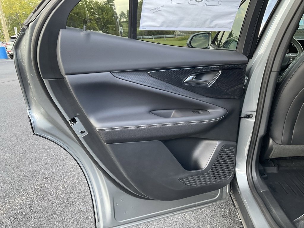 New 2026 Chevrolet Blazer EV LT image 13