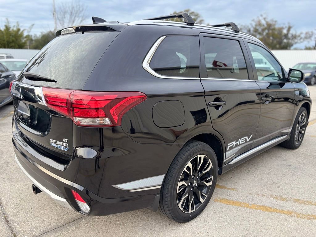Used 2018 Mitsubishi Outlander GT image 5