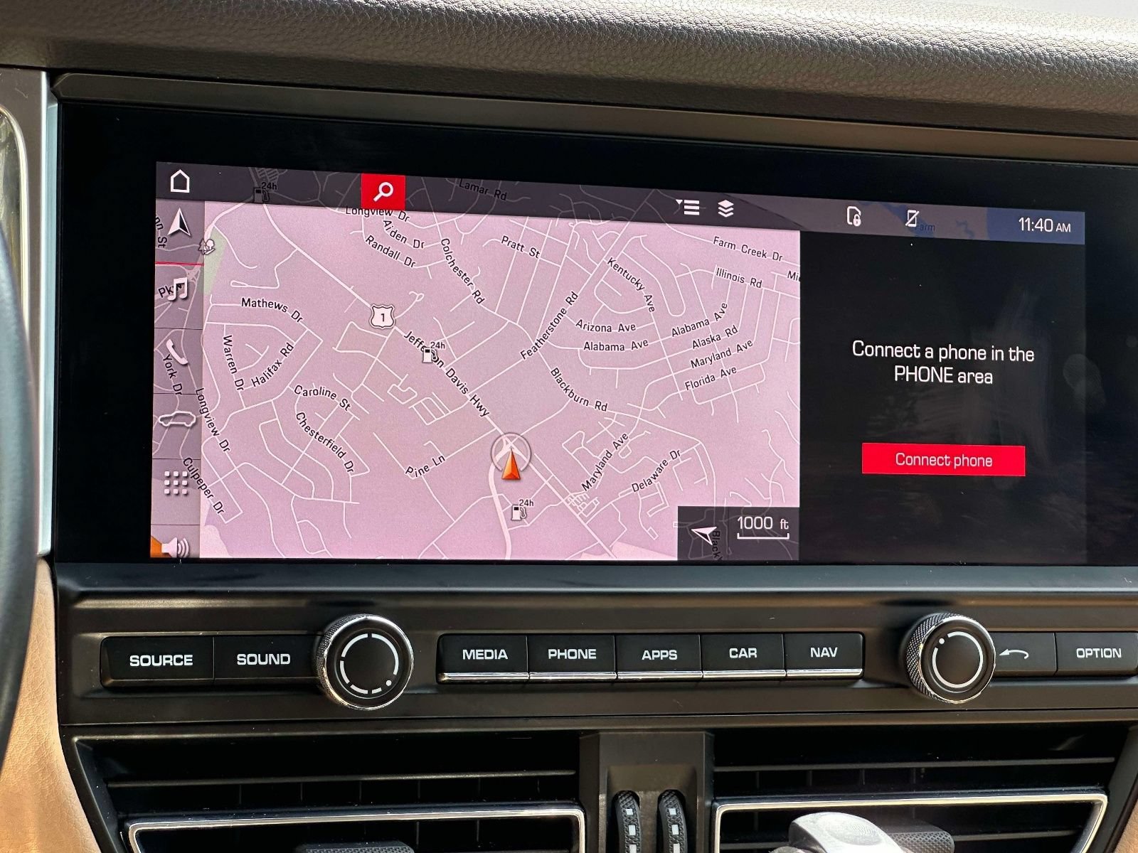 Used 2019 Porsche Macan AWD/4WD image 17