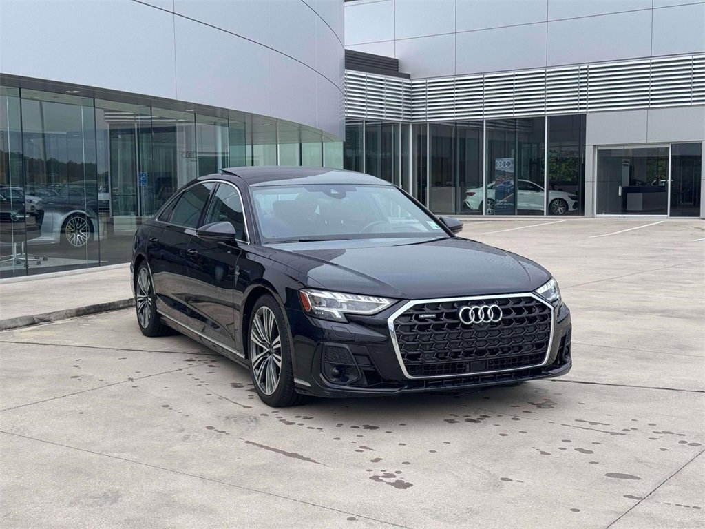 Used 2023 Audi A8 L 3.0T w/ Comfort Plus Package image 9