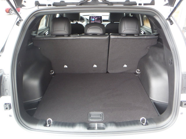 New 2026 Jeep Compass Latitude AWD/4WD image 40
