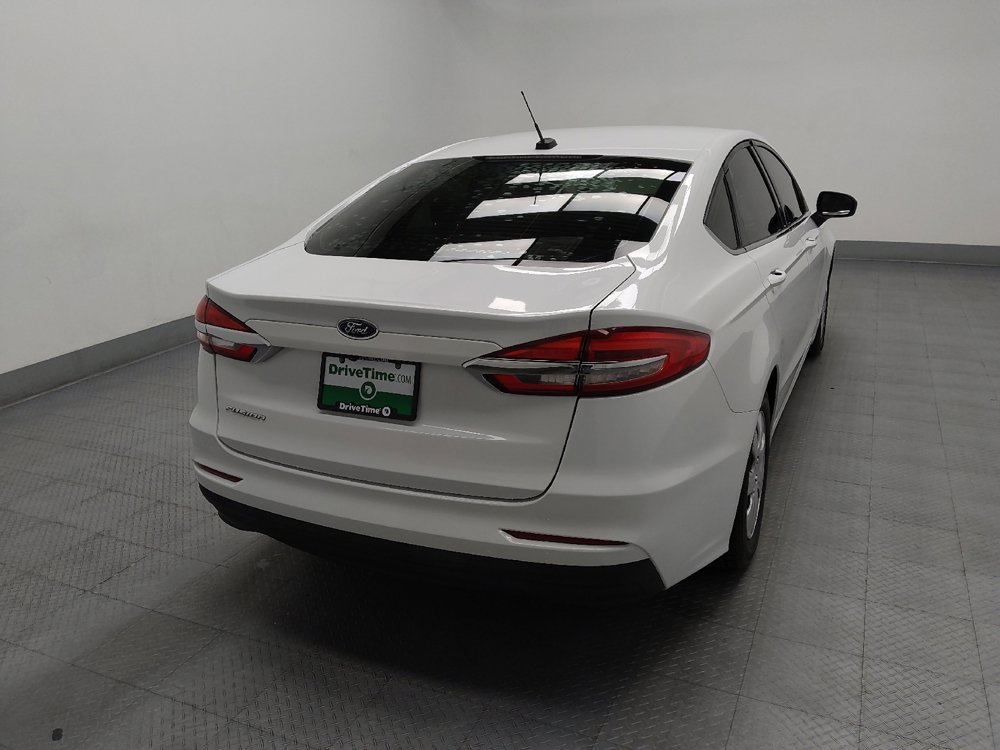 Used 2019 Ford Fusion S FWD image 7