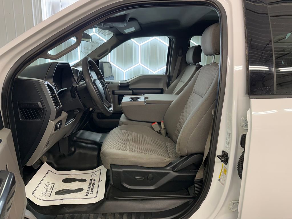 Used 2020 Ford F150 XLT image 12
