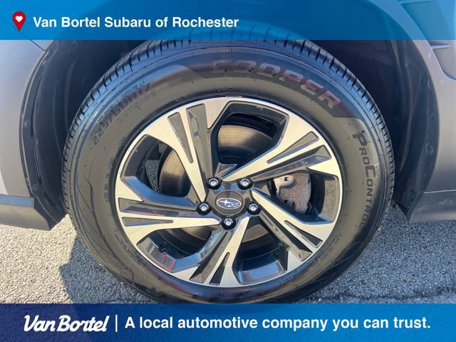 Certified 2024 Subaru Crosstrek 2.0i Premium AWD/4WD image 9