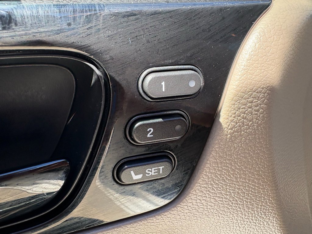 Certified 2024 Honda Odyssey Elite image 11