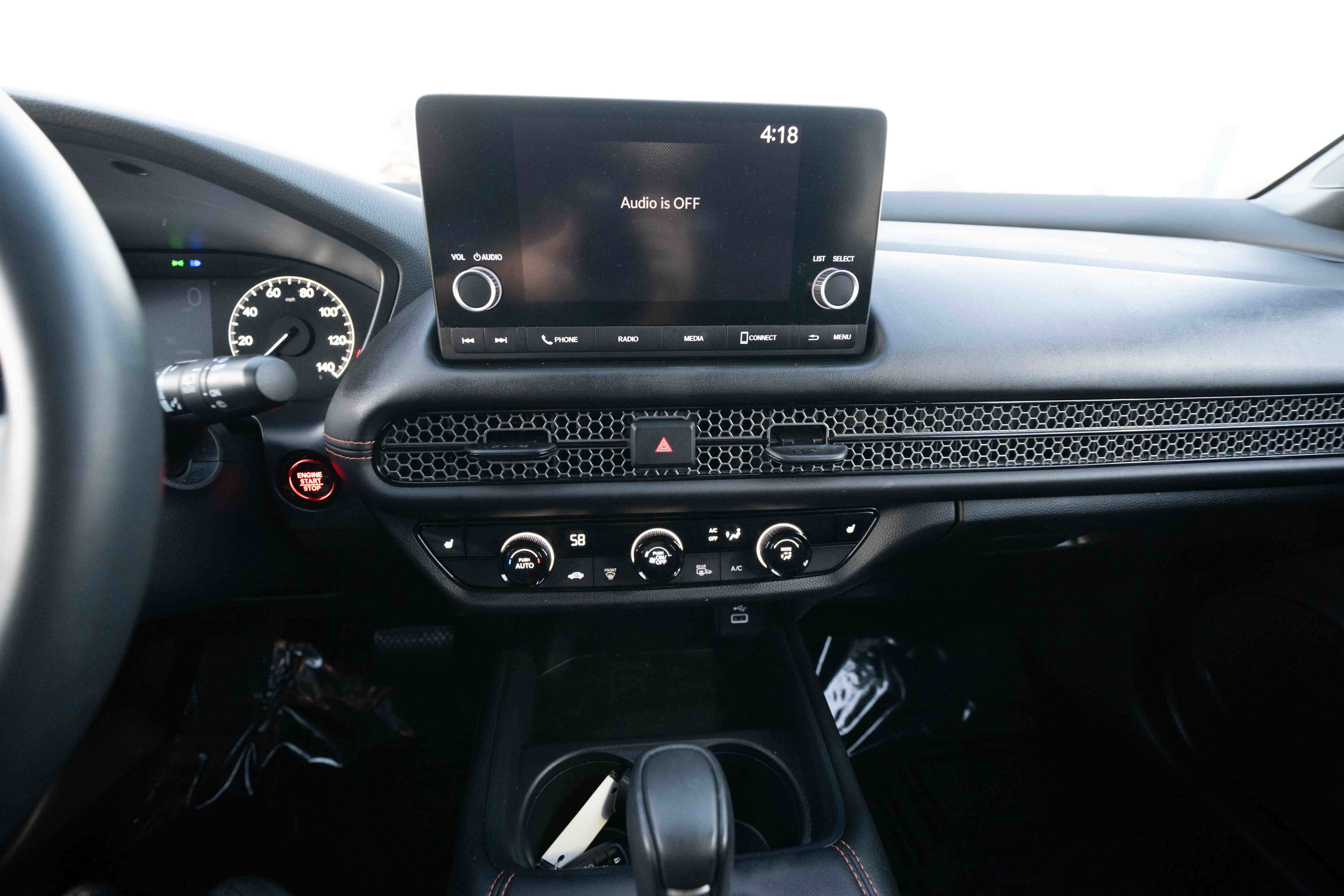 Used 2025 Honda HR-V Sport image 17