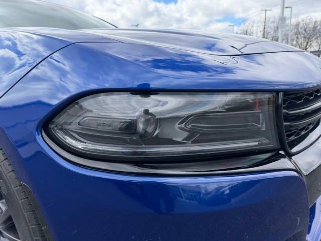 Used 2022 Dodge Charger SXT w/ Blacktop Package image 10