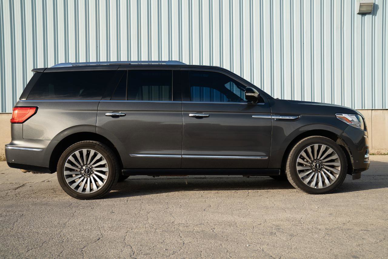 Used 2018 Lincoln Navigator Reserve w/ Technology Package image 10