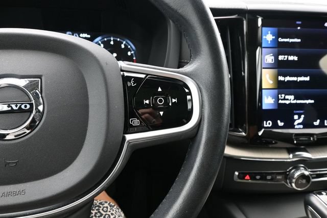 Used 2021 Volvo XC60 T5 Inscription w/ Protection Package Premier FWD image 24