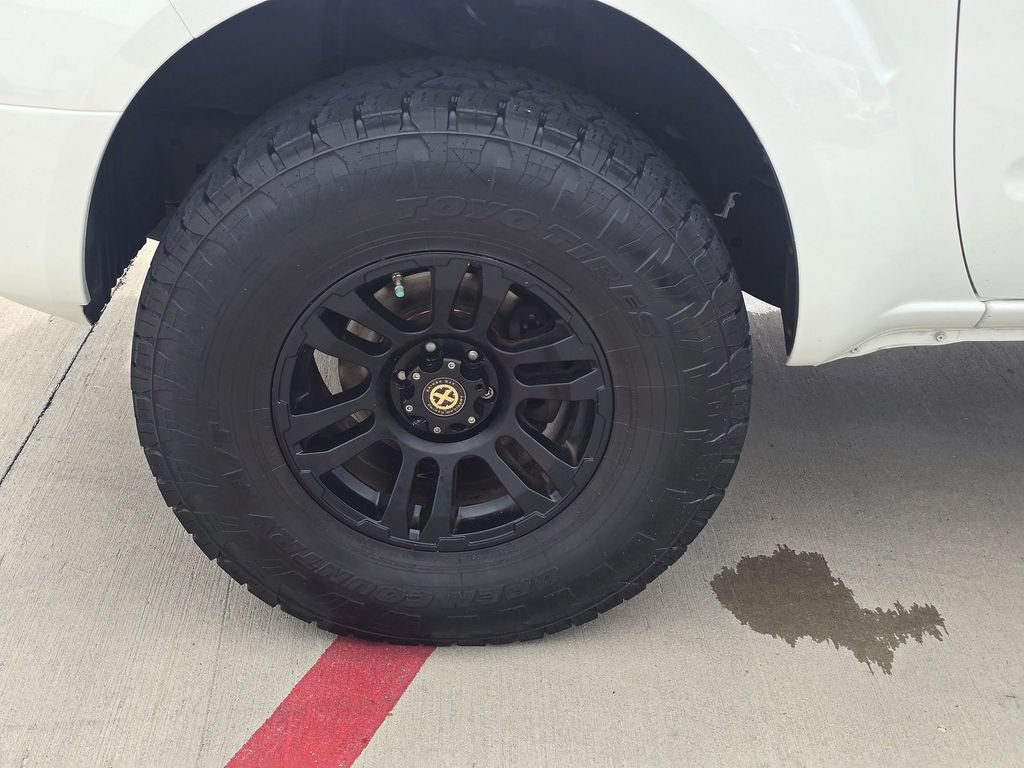 Used 2019 Nissan Frontier PRO-4X AWD/4WD image 7