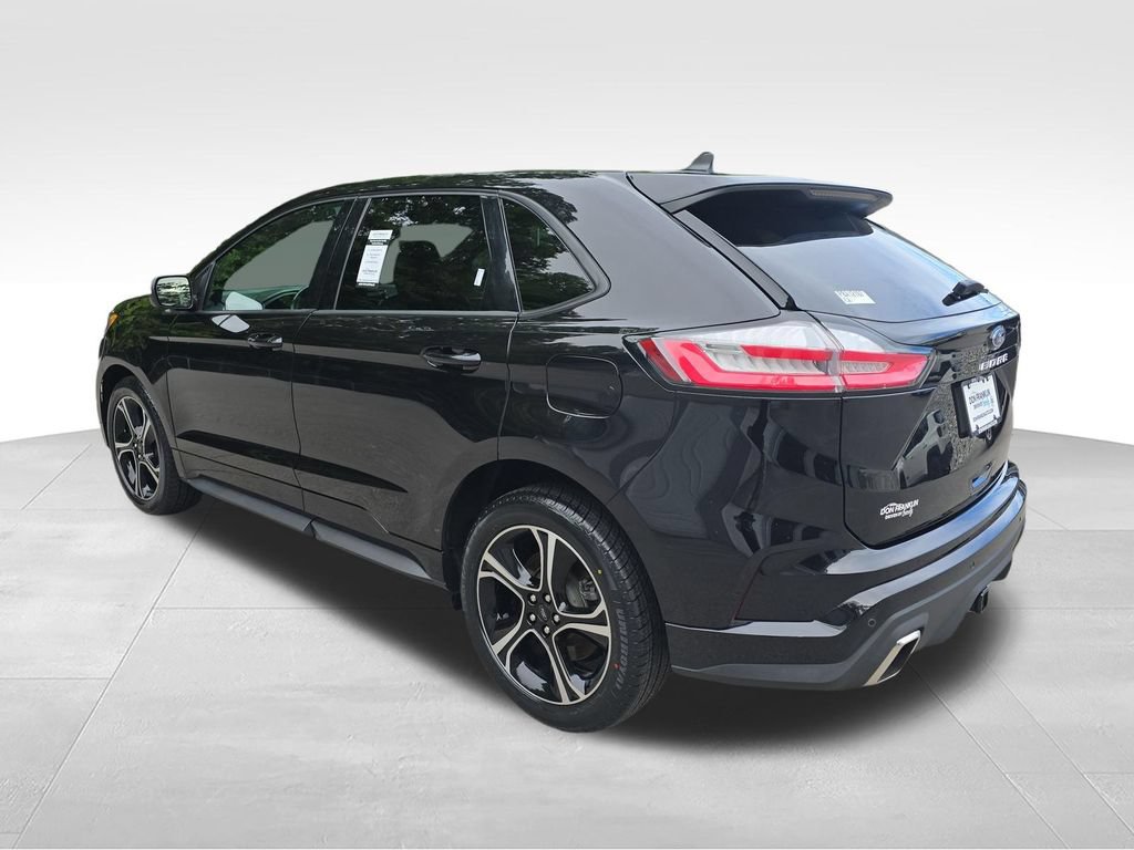 Used 2023 Ford Edge ST AWD/4WD image 3