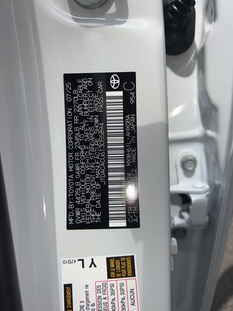 New 2026 Toyota Prius Plug-In Hybrid image 16