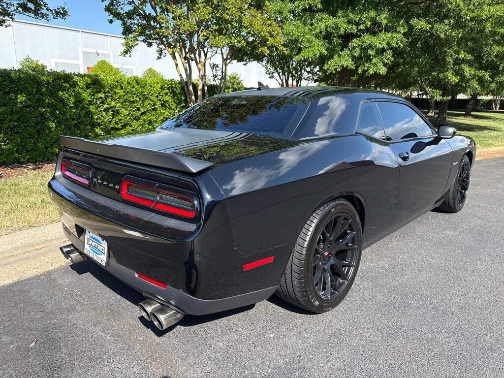 Used 2016 Dodge Challenger R/T Plus RWD image 3