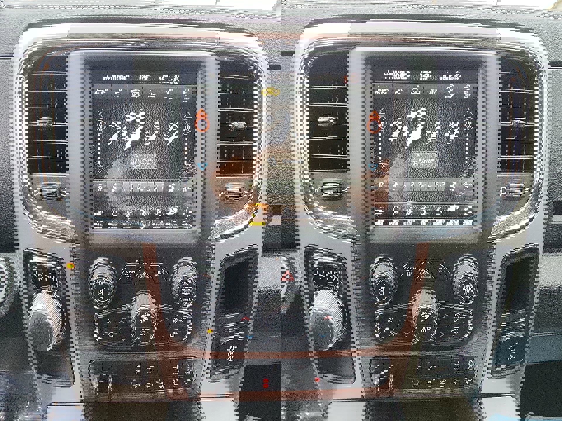 Certified 2019 RAM 1500 Laramie w/ Convenience Group image 16