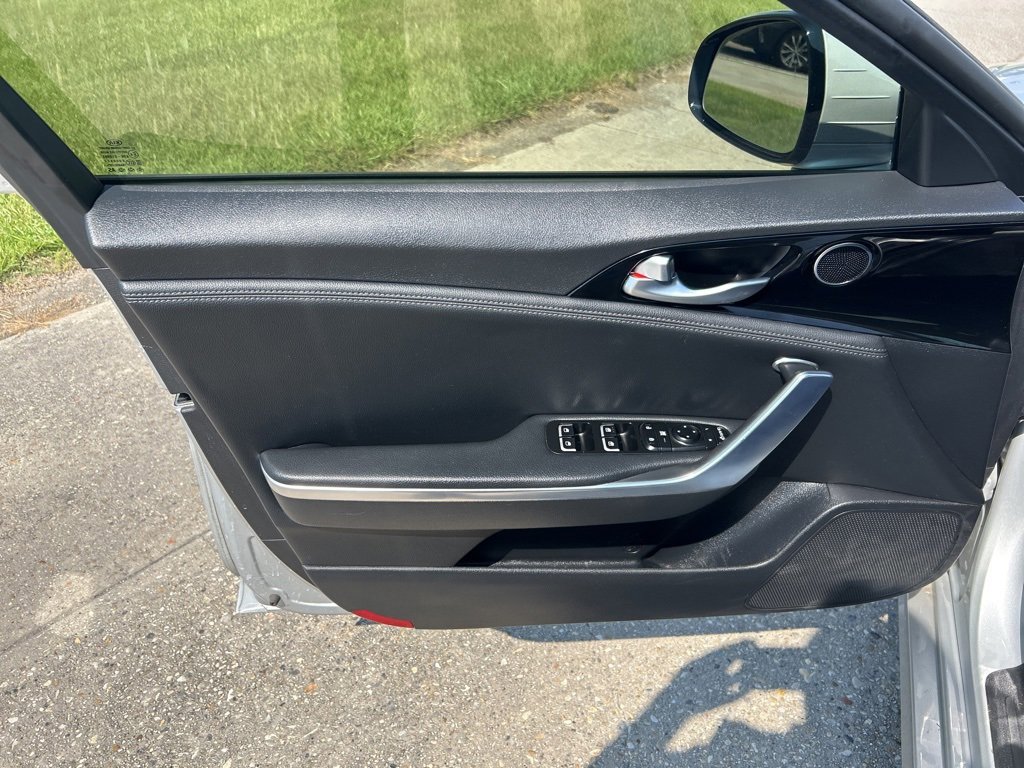 Used 2018 Kia Stinger image 11