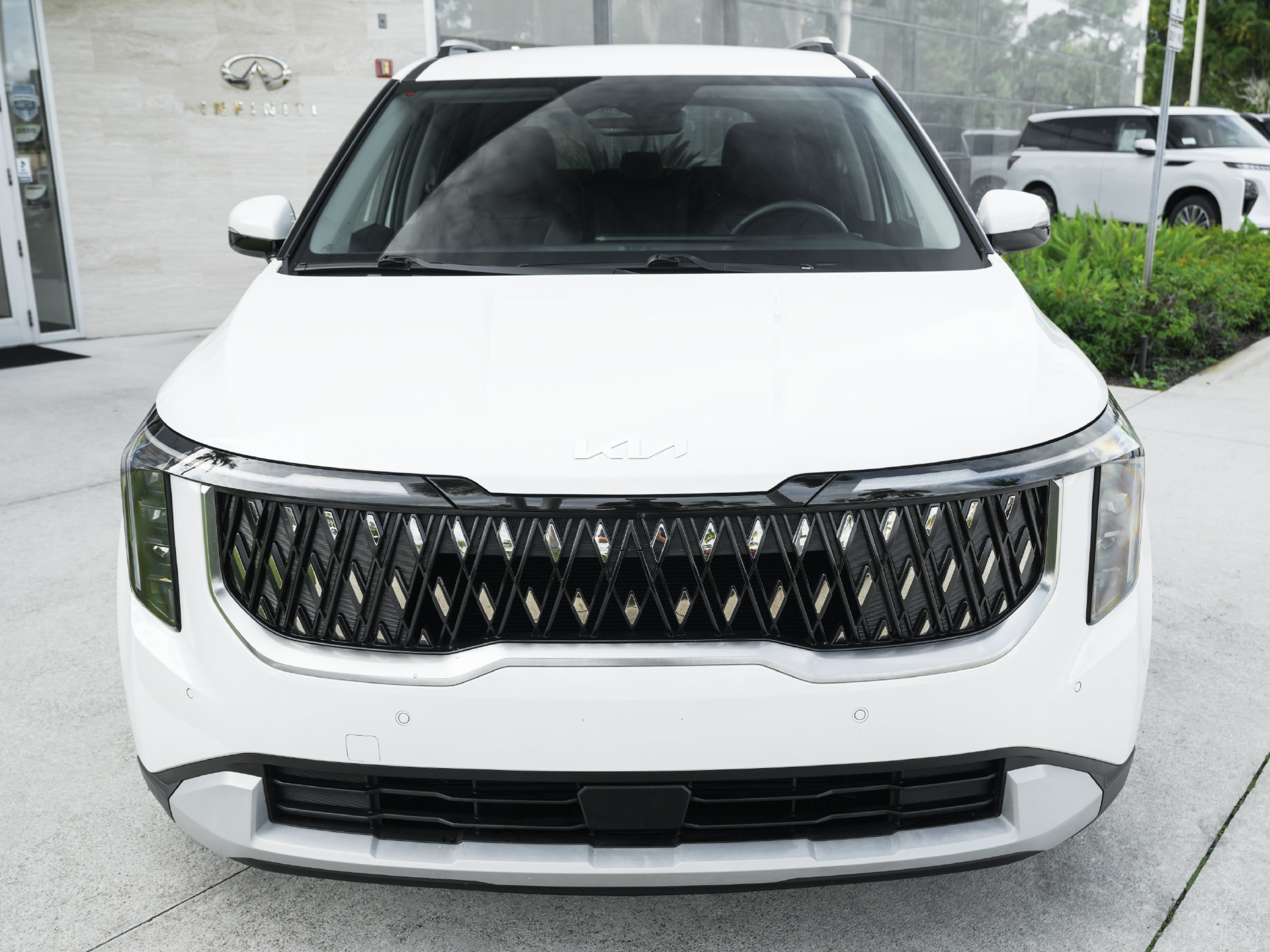 Used 2026 Kia Carnival EX FWD image 29