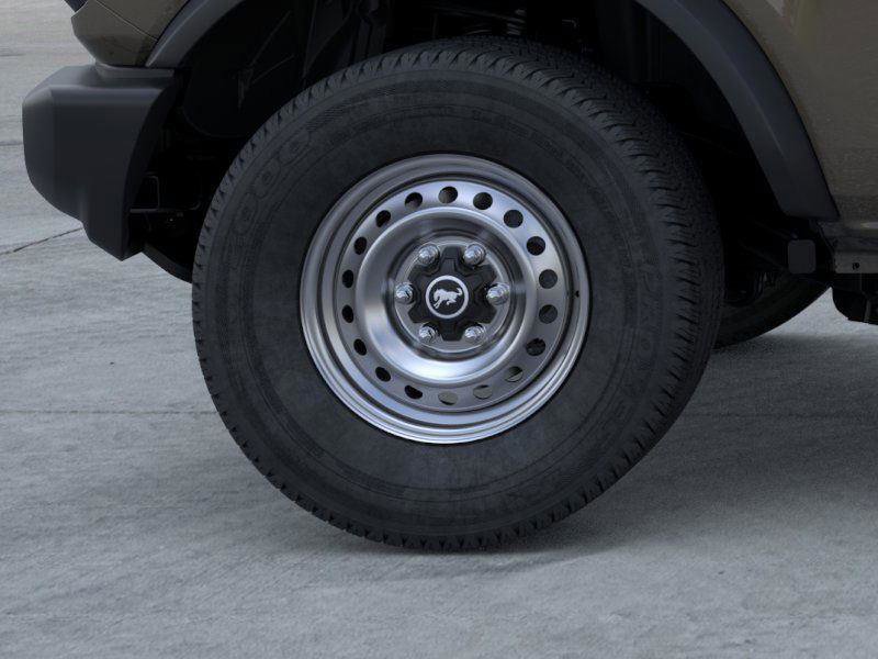 New 2025 Ford Bronco 4-Door image 21