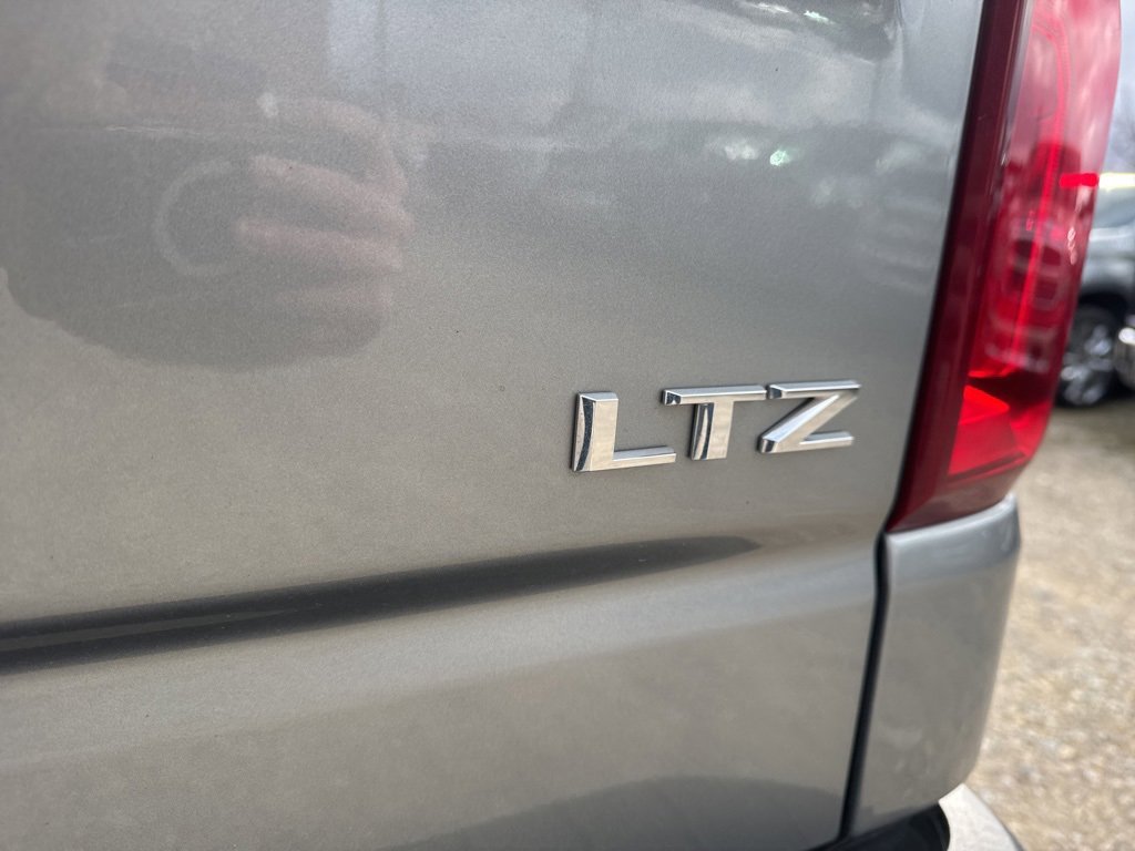 Used 2023 Chevrolet Silverado 1500 LTZ w/ LTZ Premium Package image 49