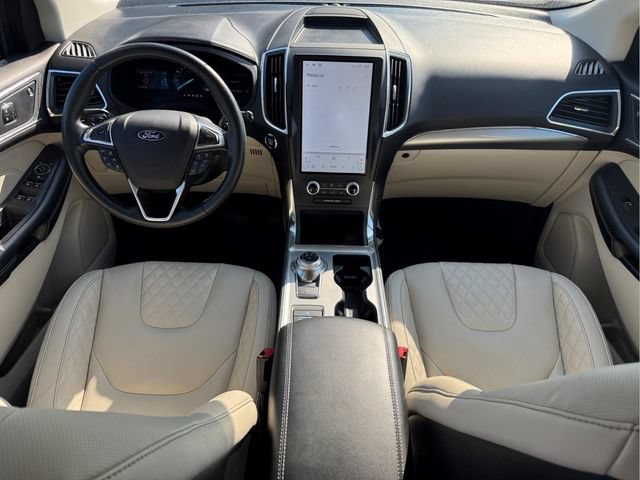 Used 2024 Ford Edge Titanium w/ Titanium Elite Package AWD/4WD image 11