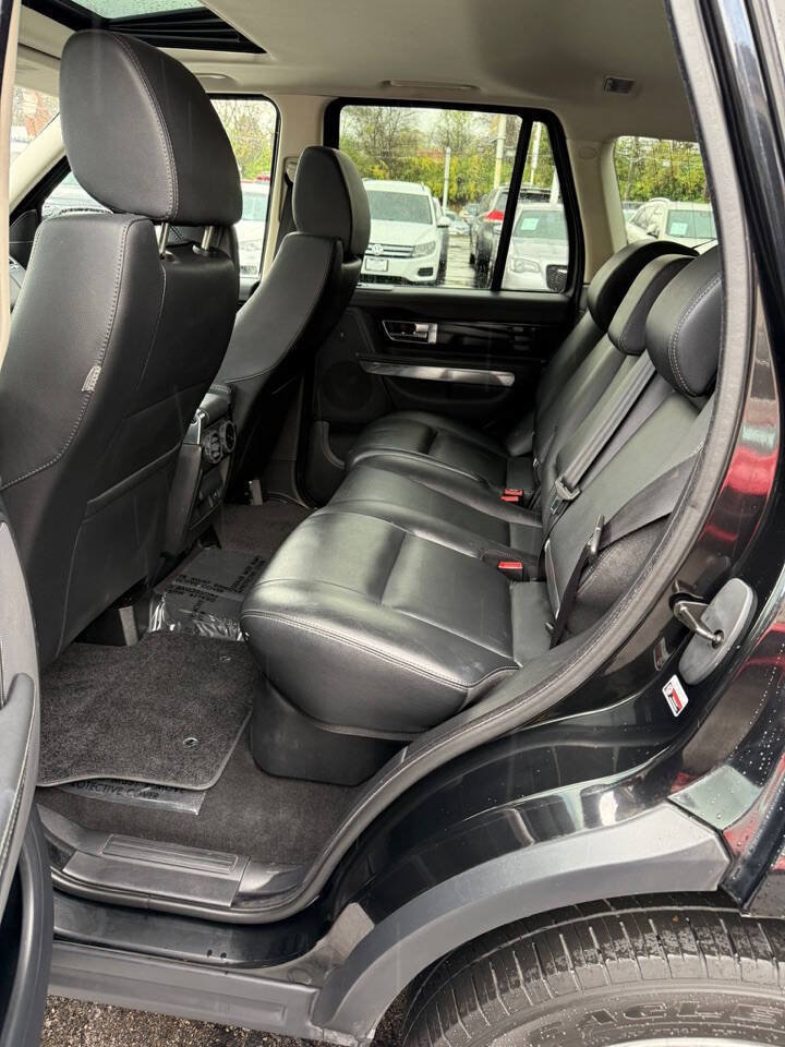 Used 2013 Land Rover Range Rover Sport HSE w/ HSE Silver Pkg image 10