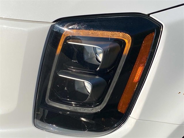 Used 2022 Kia Telluride EX w/ EX Premium Package image 5