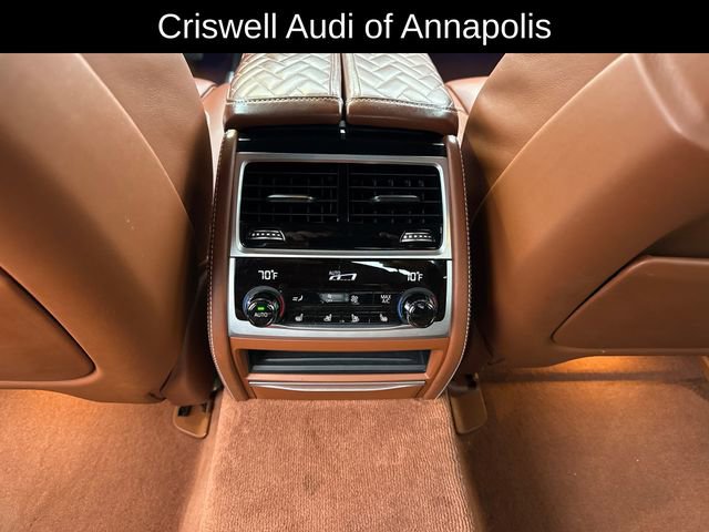 Used 2020 BMW ALPINA B7 xDrive w/ Luxury Rear Seating Package image 14