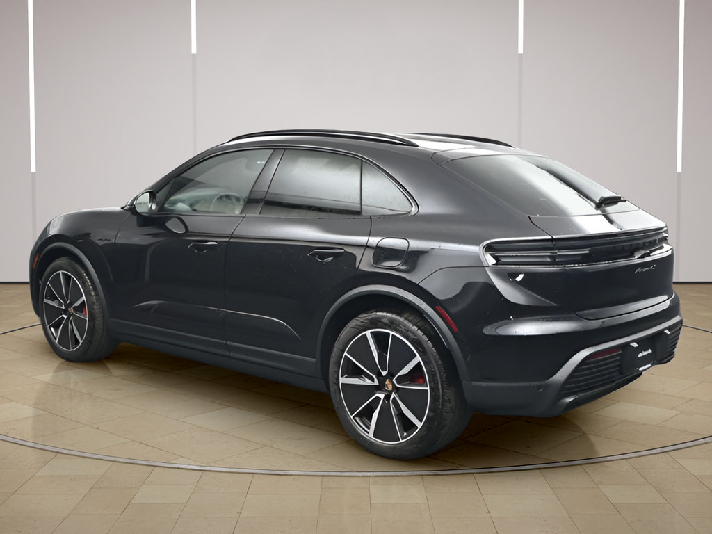 New 2025 Porsche Macan 4S Electric AWD/4WD image 3