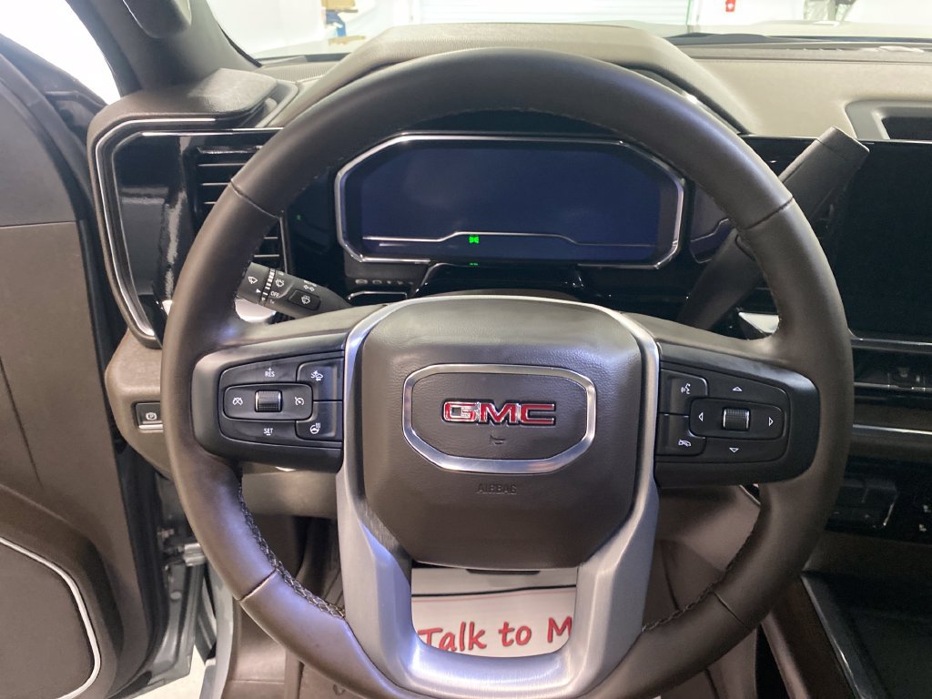 Used 2024 GMC Sierra 2500 SLT w/ SLT Premium Package AWD/4WD image 18