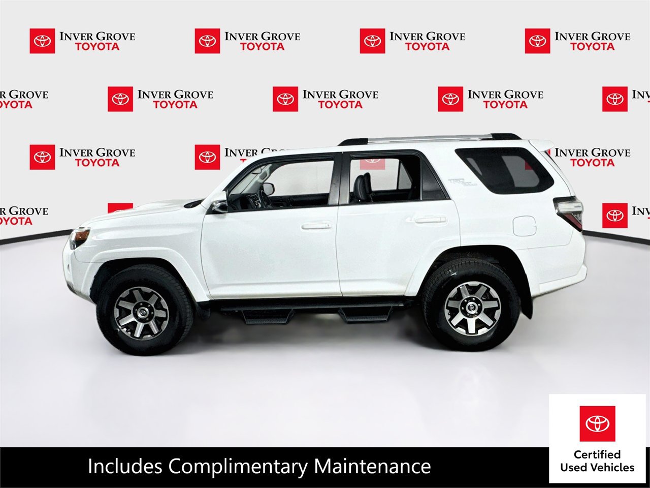 Used 2018 Toyota 4Runner TRD Off-Road Premium AWD/4WD image 8