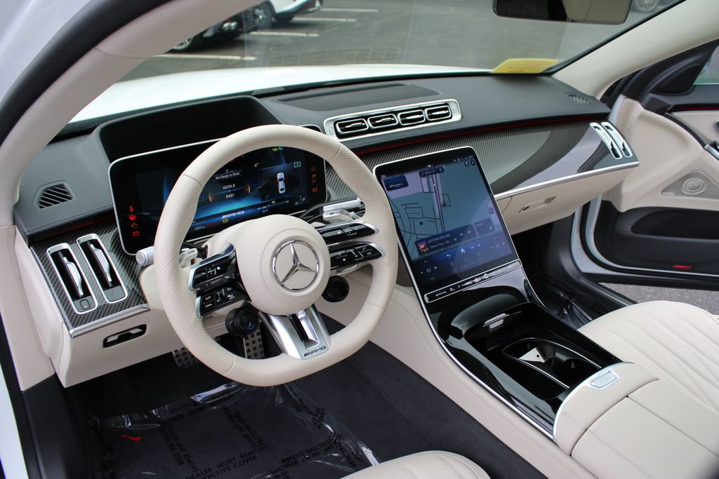 Used 2024 Mercedes-Benz S 63 AMG S image 8