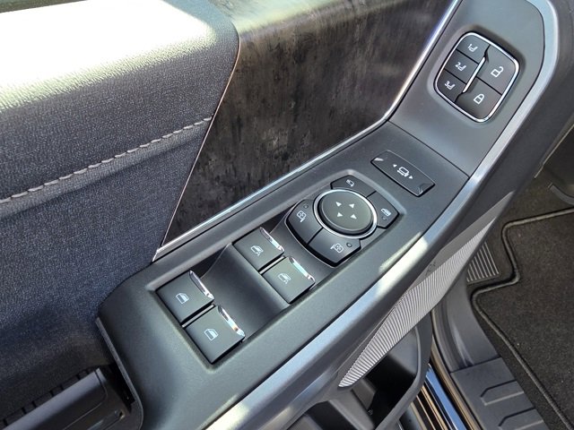 New 2026 Ford F350 Lariat image 18