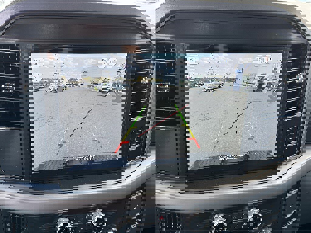 New 2025 Ford F150 XLT w/ Equipment Group 301A Standard image 14