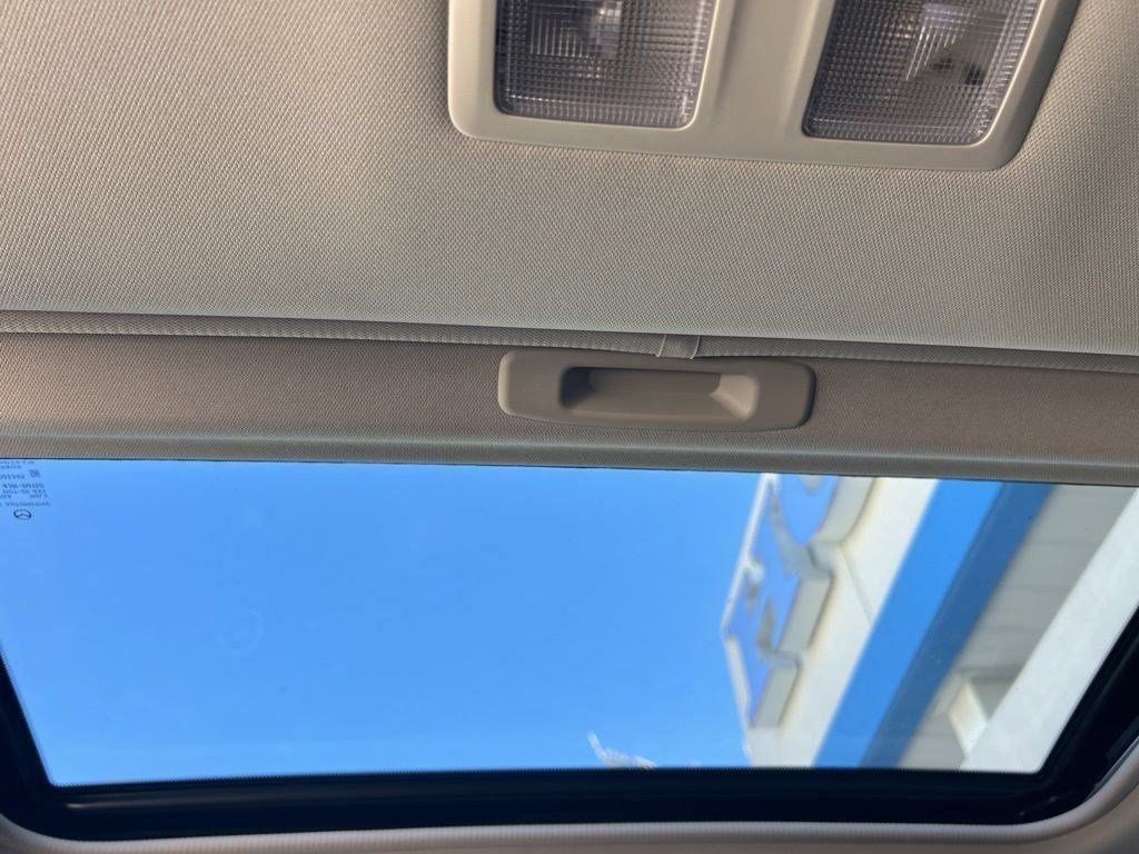 Used 2022 MAZDA CX-5 Carbon Edition image 10