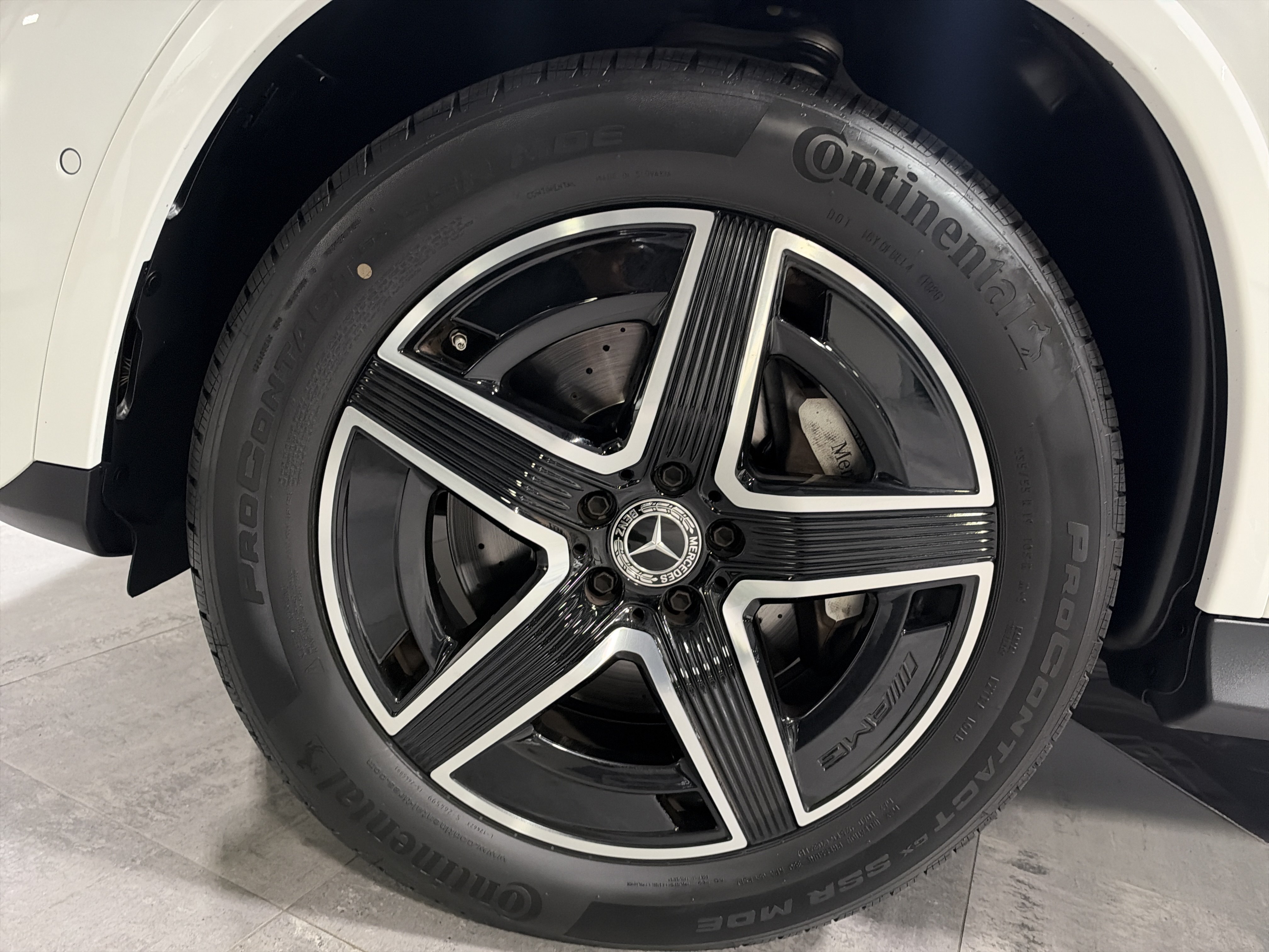 Certified 2025 Mercedes-Benz GLC 350e 4MATIC image 11