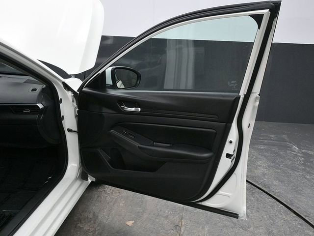 Used 2021 Nissan Altima 2.5 S image 11
