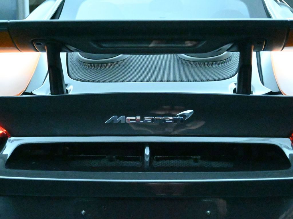 Used 2019 McLaren 600LT image 15