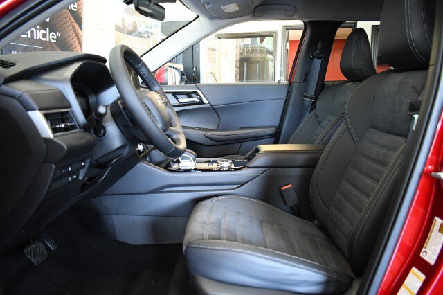 New 2026 Mitsubishi Outlander SE AWD/4WD image 42