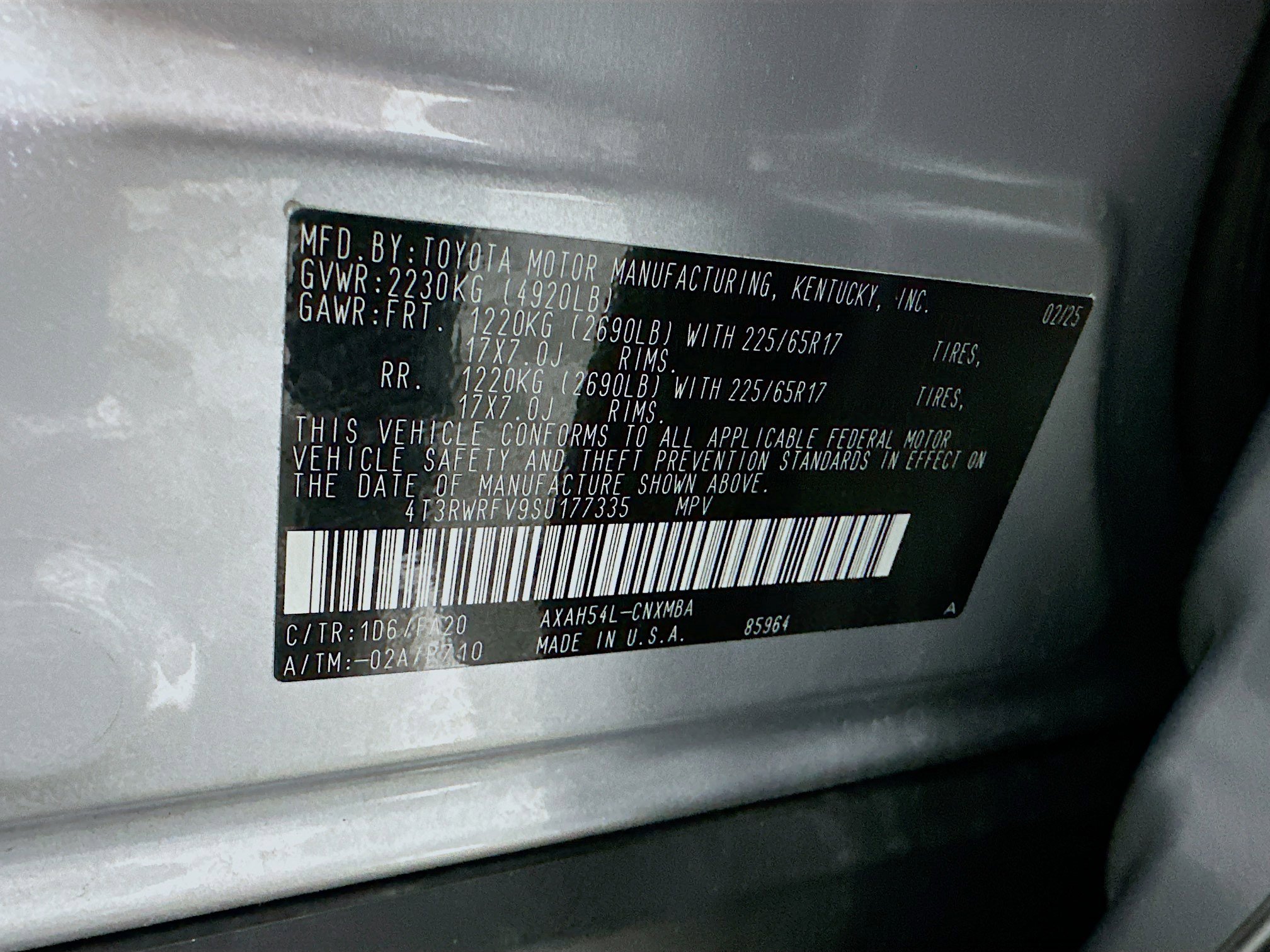 Used 2025 Toyota RAV4 XLE image 12