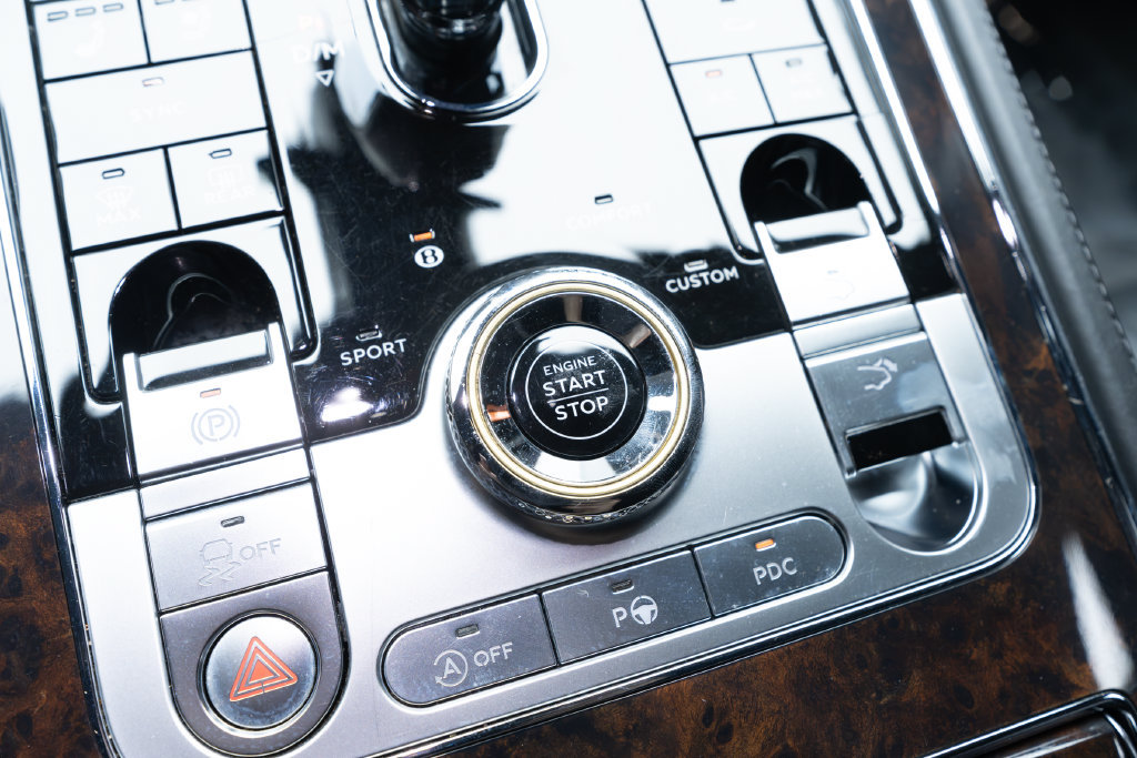 Used 2020 Bentley Continental GT AWD/4WD image 36