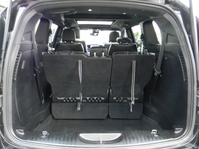 Used 2025 Chrysler Pacifica Limited FWD image 19