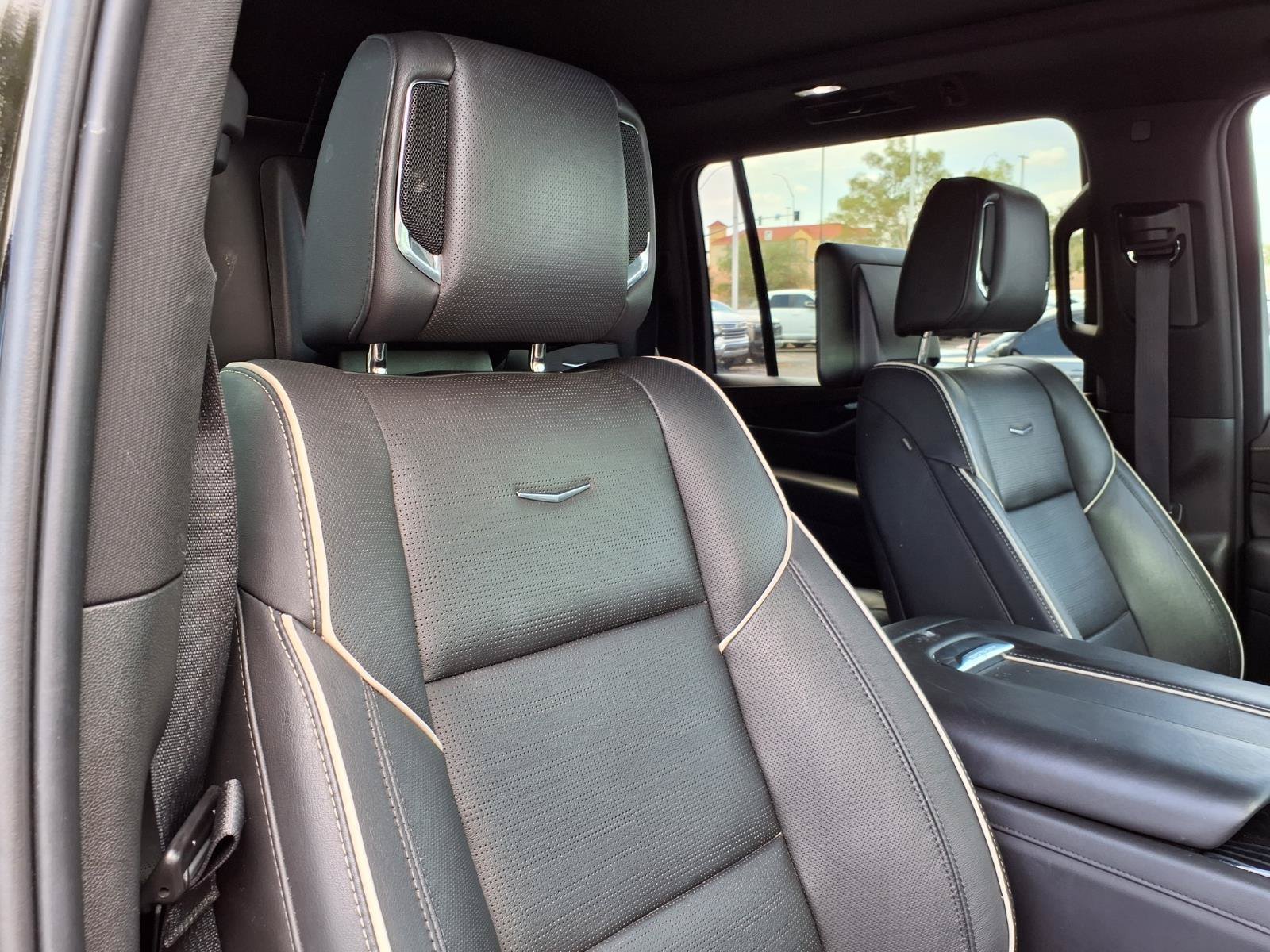 Used 2021 Cadillac Escalade ESV Sport w/ Driver Assist Tech Package AWD/4WD image 12