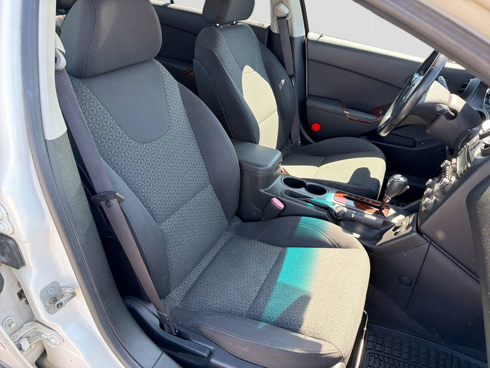 Used 2008 Pontiac G6 Sedan w/ Sport Package FWD image 14