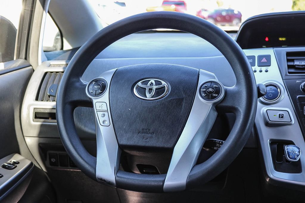 Used 2012 Toyota Prius V Five FWD image 15