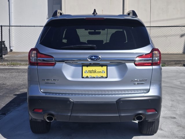 Used 2022 Subaru Ascent Limited w/ Technology Package AWD/4WD image 6