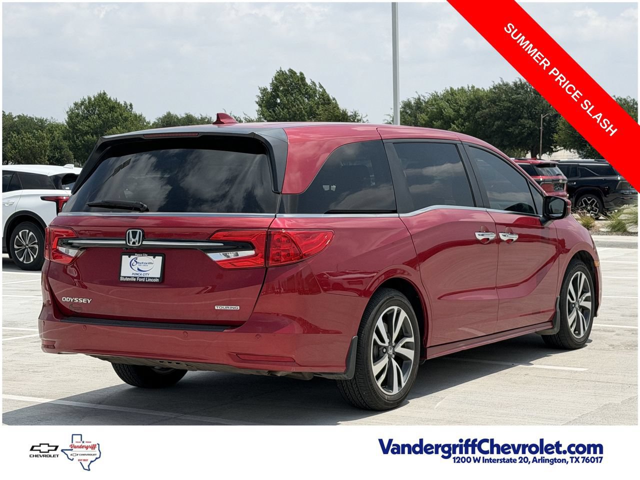 Used 2024 Honda Odyssey Touring image 4