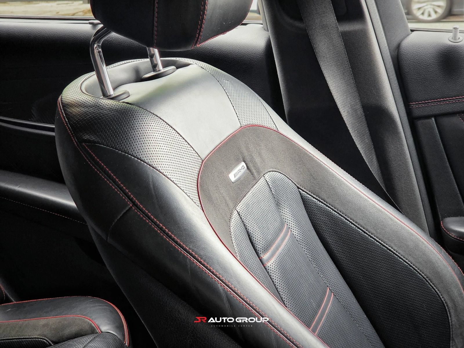 Used 2018 Mercedes-Benz E 43 AMG 4MATIC Sedan w/ Premium 3 Package image 20