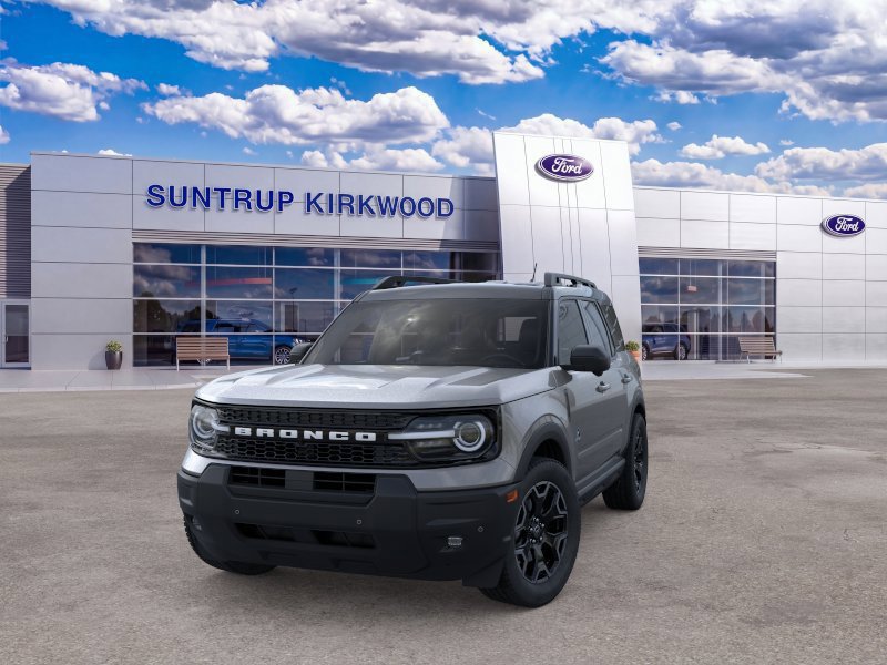 New 2026 Ford Bronco Sport Outer Banks w/ Outer Banks Tech Package+ AWD/4WD image 2